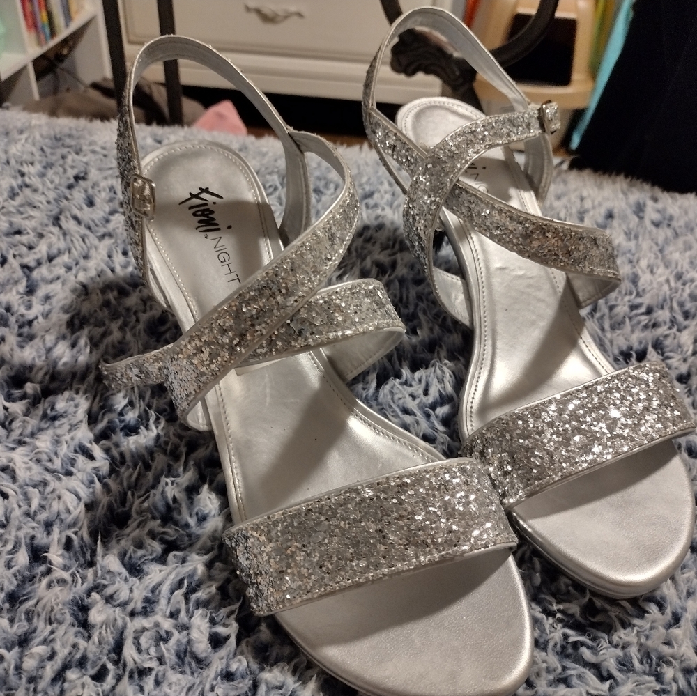 Fiomi night high heels